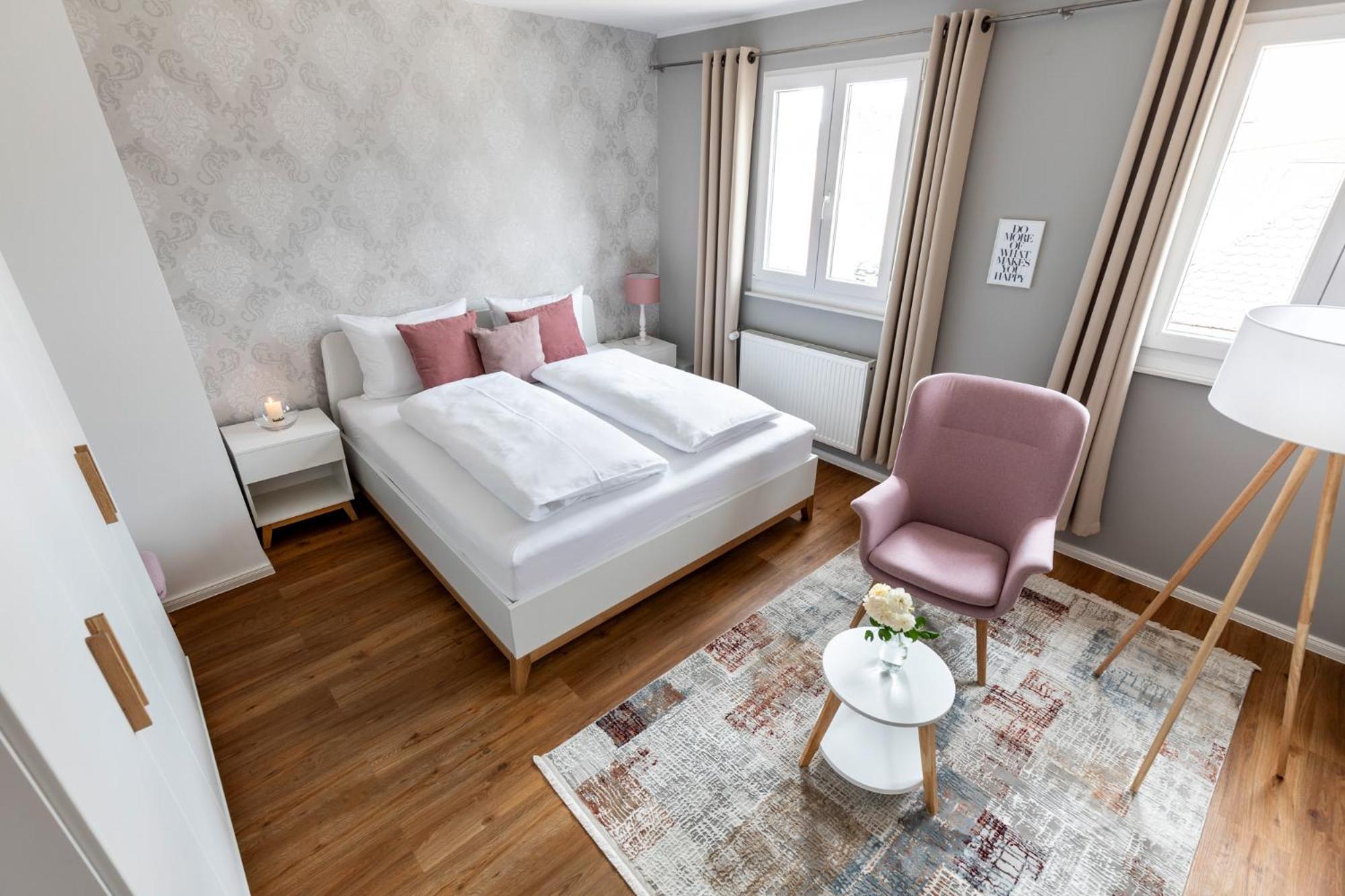 PRIMERA Zimmer mit Gemeinschaftsbad Singen  Exterior foto