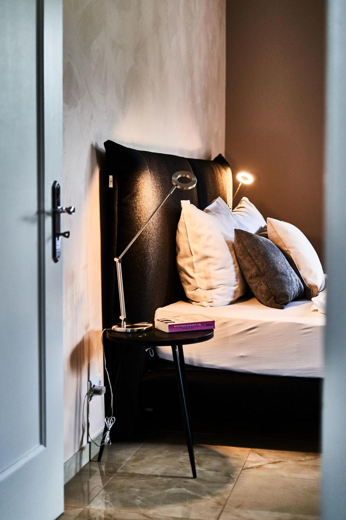 PRIMERA Zimmer mit Gemeinschaftsbad Singen  Exterior foto